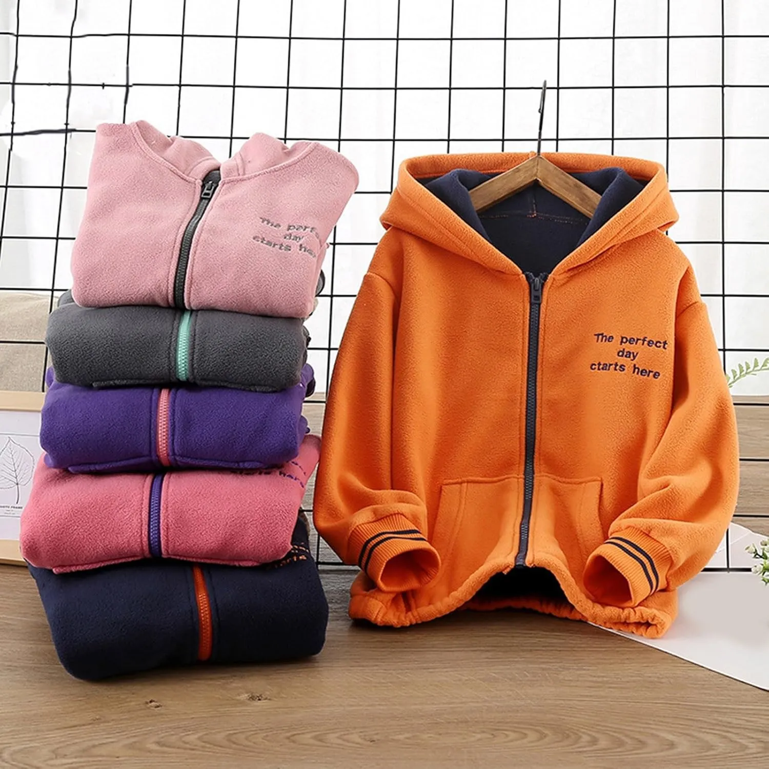 Boys Girls Polar Fleece Jacket Full Zip Hooded Sweatshirt Double-Layer Fleece Hoodie Kids Lightweight Windproof Coat