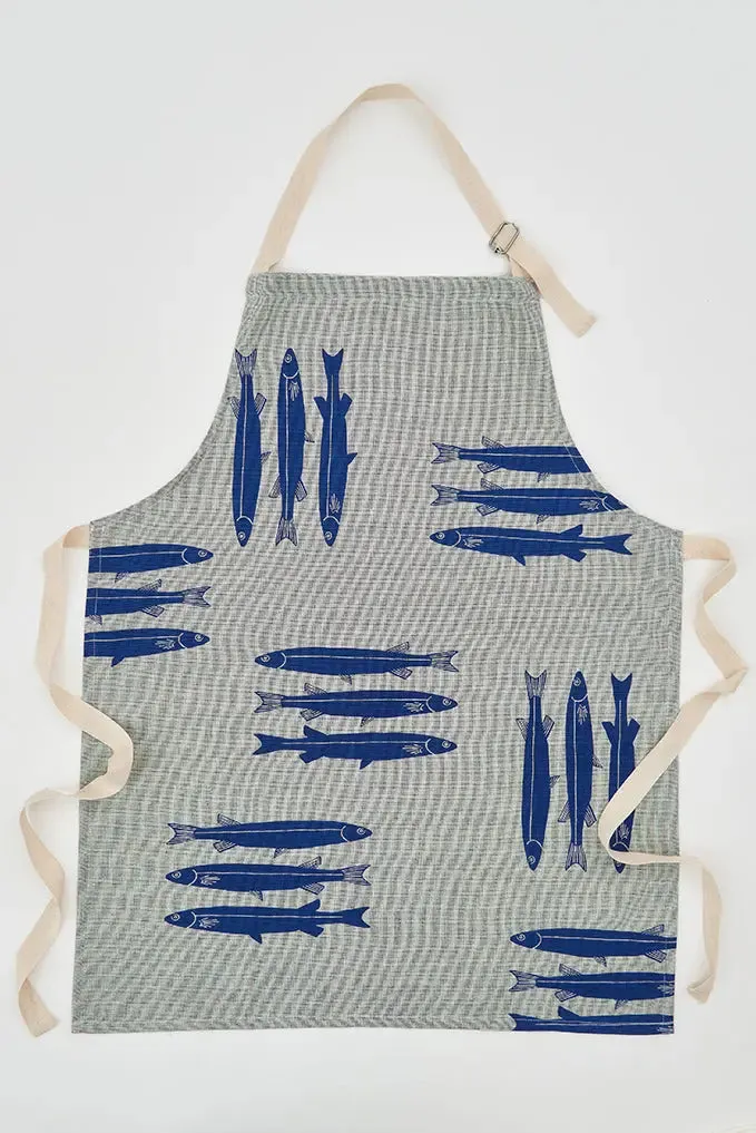 Delantal con peces en tejido chambray