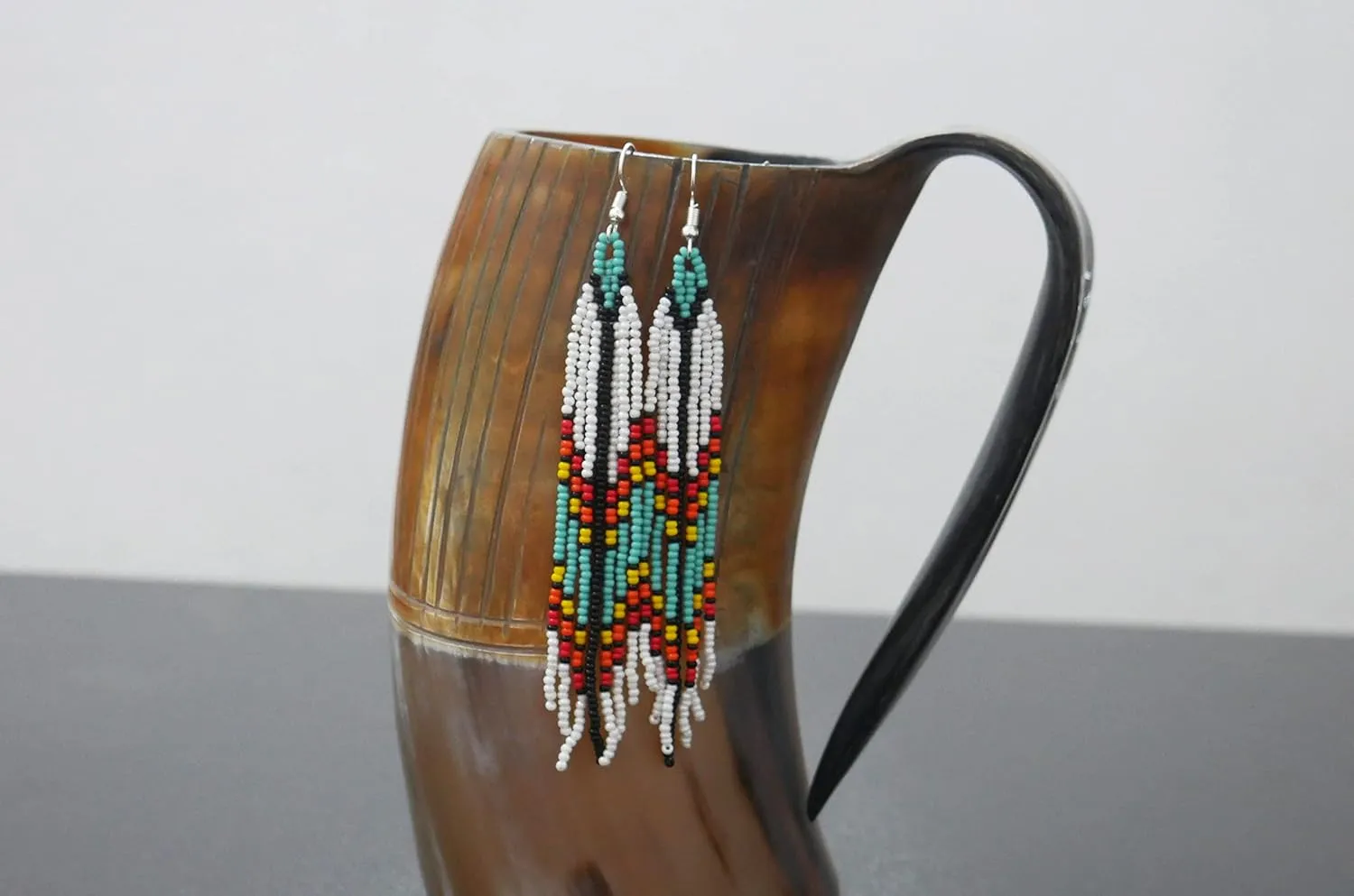 Handmade beaded native american style glass seed bead earrings Pendientes de cuentas nativas al estilo mexicano de artesanos gifts for women