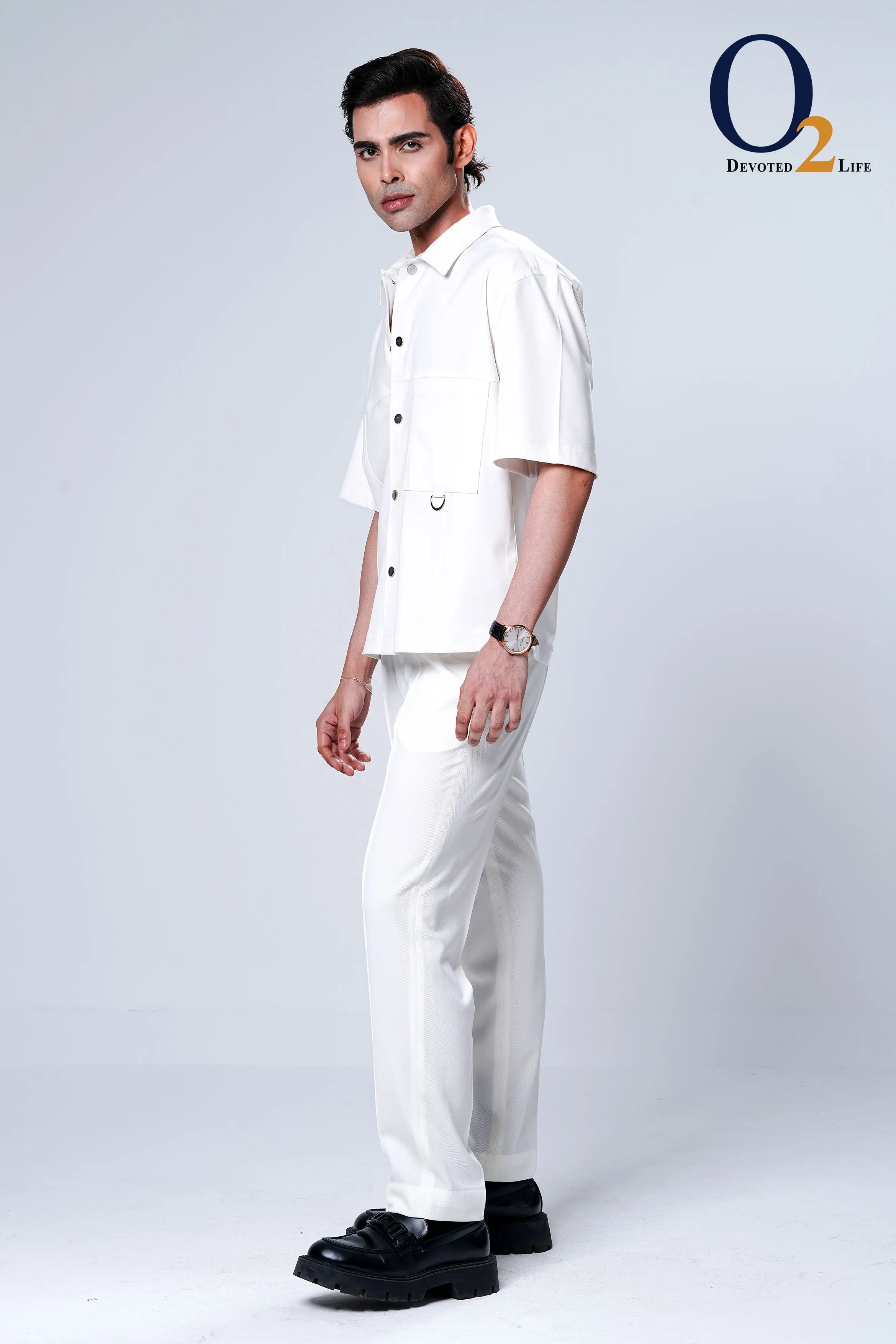 Men White Twill Box Pocket Oversized Shirt