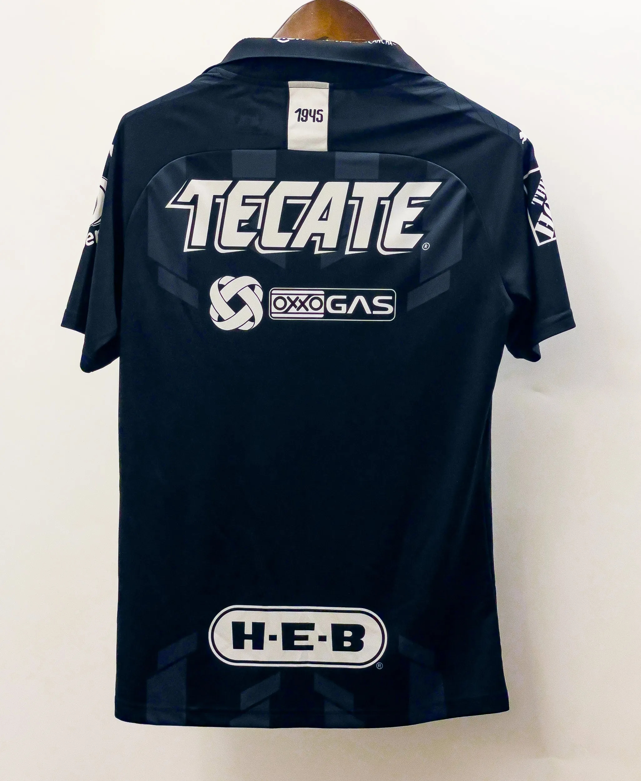 Rayados Monterrey 2019-20 Away Kit (M)