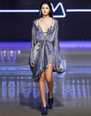 Vestido Curto Assimétrico Quadriculado
