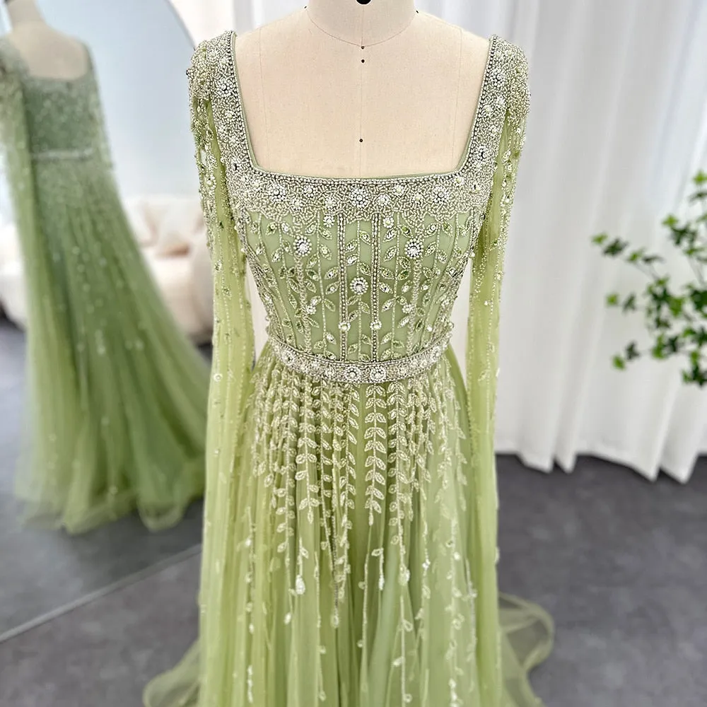 Vestido de Festa Maxi Luxo Decorado com Cascata de Cristais - Modelo Especial